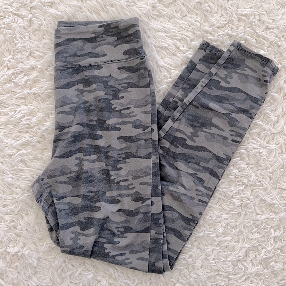 Flirtitude Camo Leggings